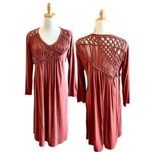 *NWOT* BOUTIQUE Monoreno Knit Hand-Woven Detail Midi Shift in Deep Copper — S